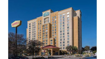 La Quinta Inn & Suites by Wyndham San Antonio Riverwalk