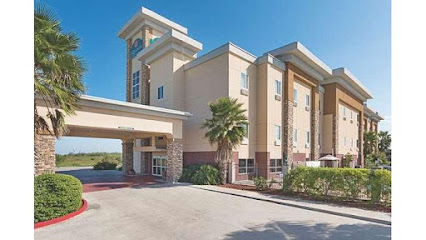 La Quinta Inn & Suites by Wyndham Mathis