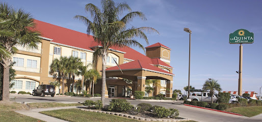 La Quinta Inn & Suites by Wyndham Corpus Christi Airport